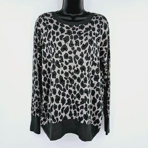Isaac Mizrahi New York Sweater M Grey Leopard Print Long Sleeve Ribbed Trim Chic